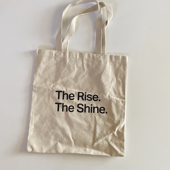 Vuori Cream Canvas Tote Bag - The Rise. The Shine. - Picture 2 of 2
